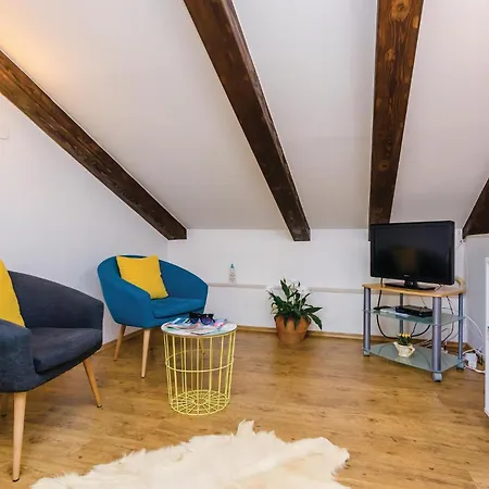 Апартаменты In With Kitchenette Дубровник
